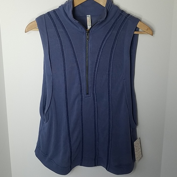 NWT Free People Movement Top - Picture 1 of 6